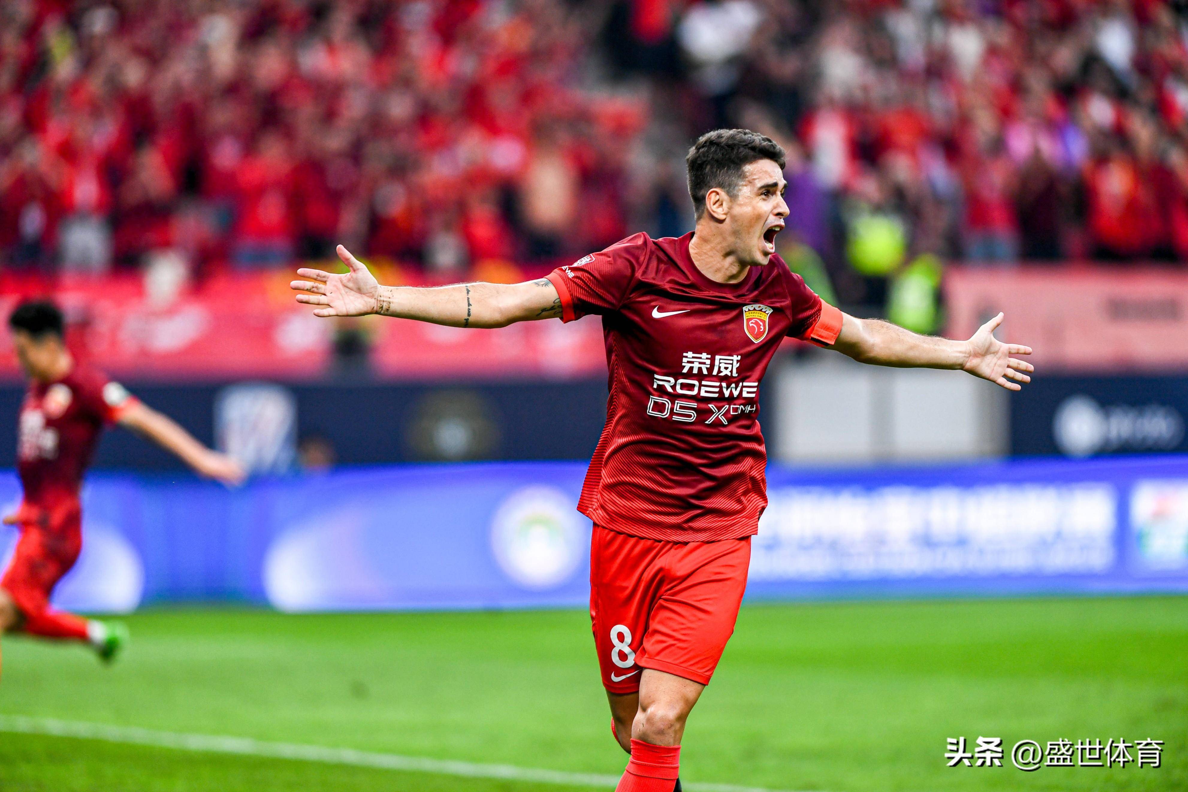 开云APP-关于全力以赴拼搏在中超，球员无悔付出的信息