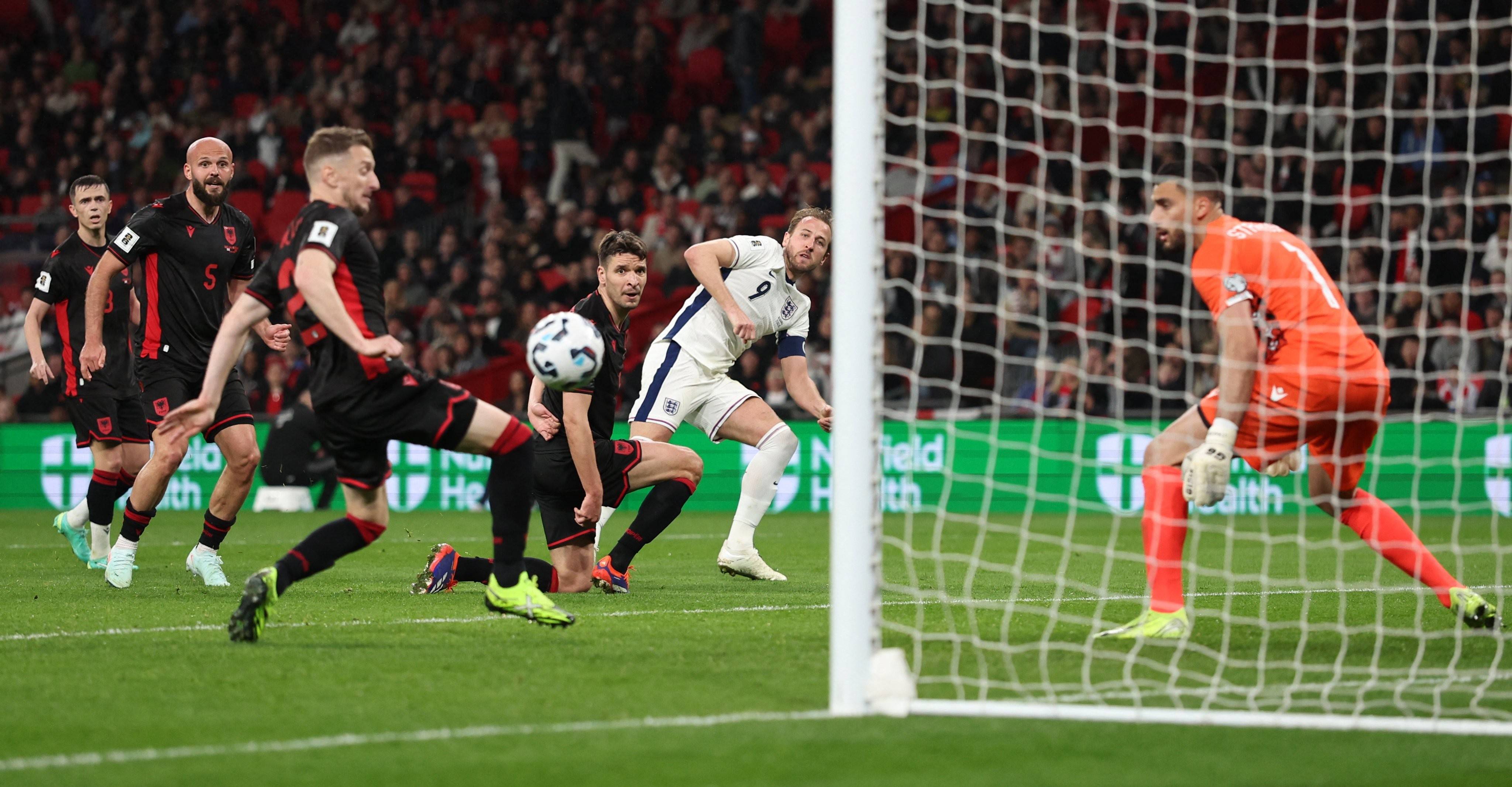 开云体育app-英格兰大胜乌克兰，晋级四强