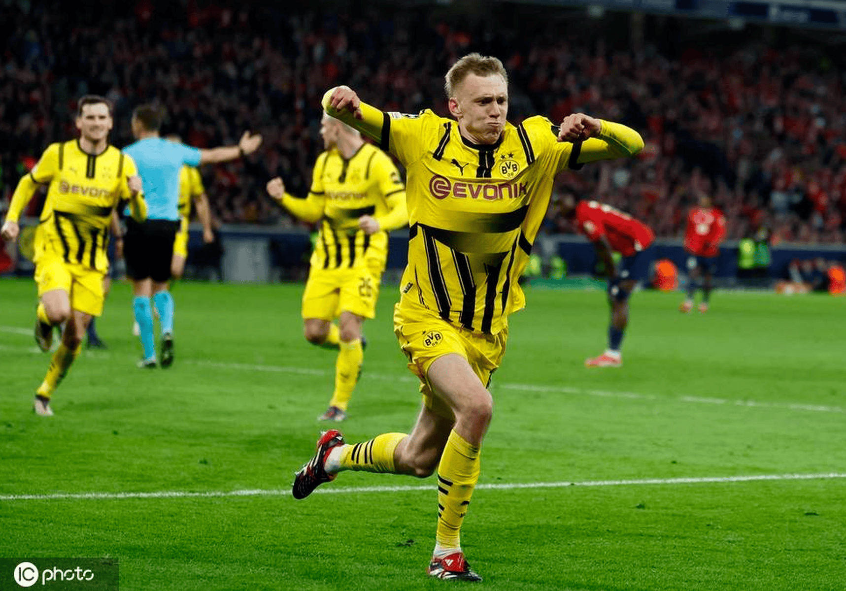 关于里尔豪取胜利,客场逆转对手赢得关键三分的信息 关于里尔豪取胜利,客场逆转对手赢得关键三分的信息