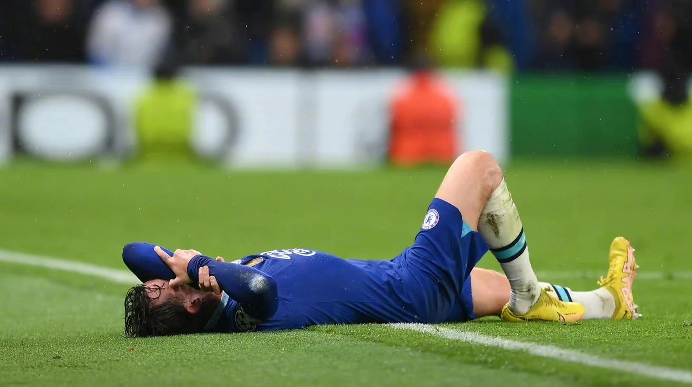 开云体育官方网站-包含英格兰后卫因伤无缘下场，球队恐缺阵的词条