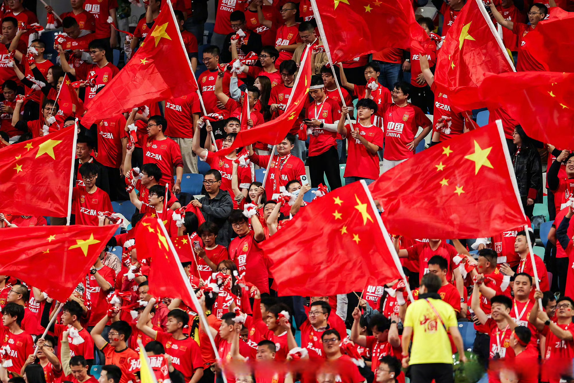 开云体育官方网站-国足强势夺得胜利，喜迎胜利