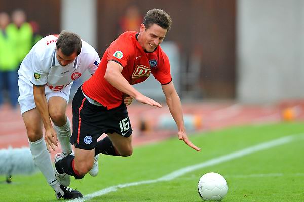 柏林赫塔队士气高涨，冲刺德甲积分榜的简单介绍