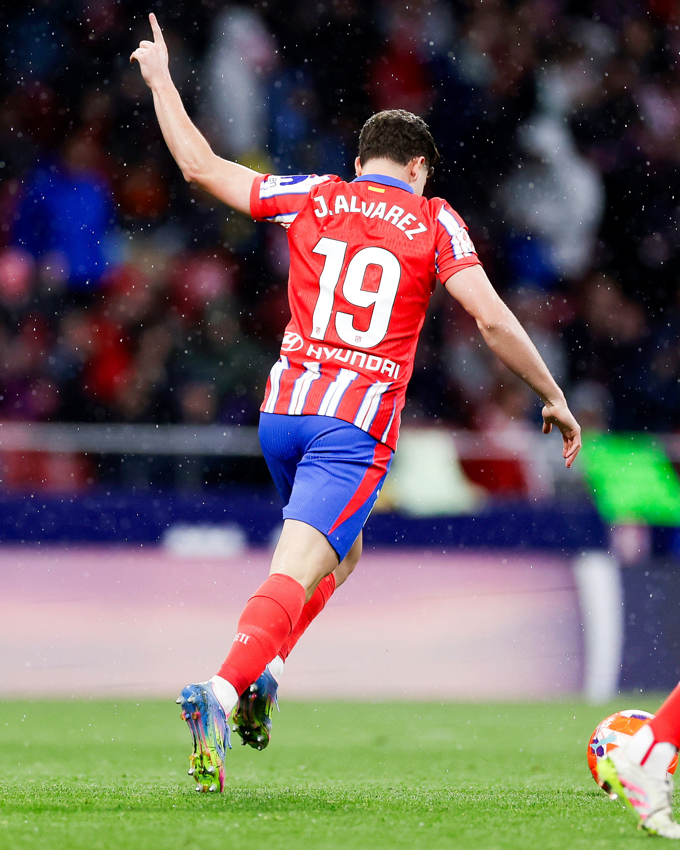 包含马竞前锋连场破门,迭戈·科斯塔成为球队锋线保障的词条 包含马竞前锋连场破门,迭戈·科斯塔成为球队锋线保障的词条