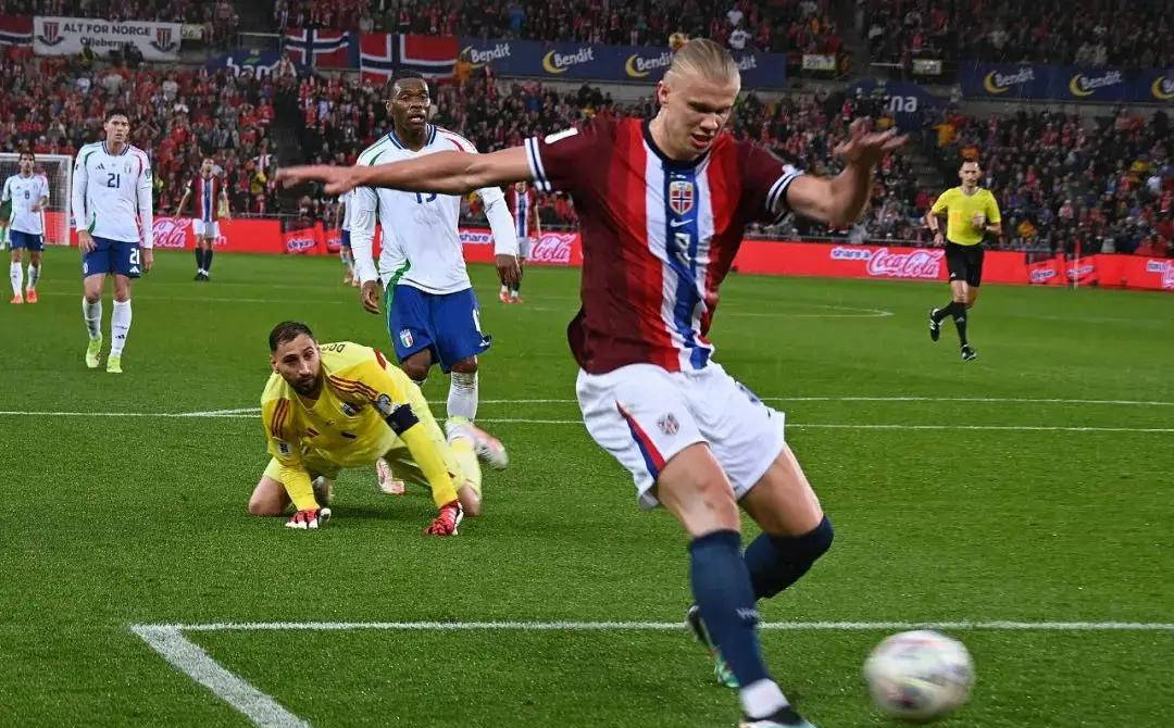 俄罗斯国家队备战挪威关键之战