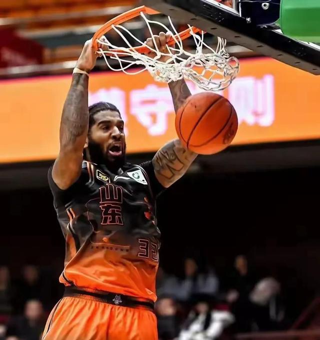 山东男篮主场大胜，展现实力的简单介绍