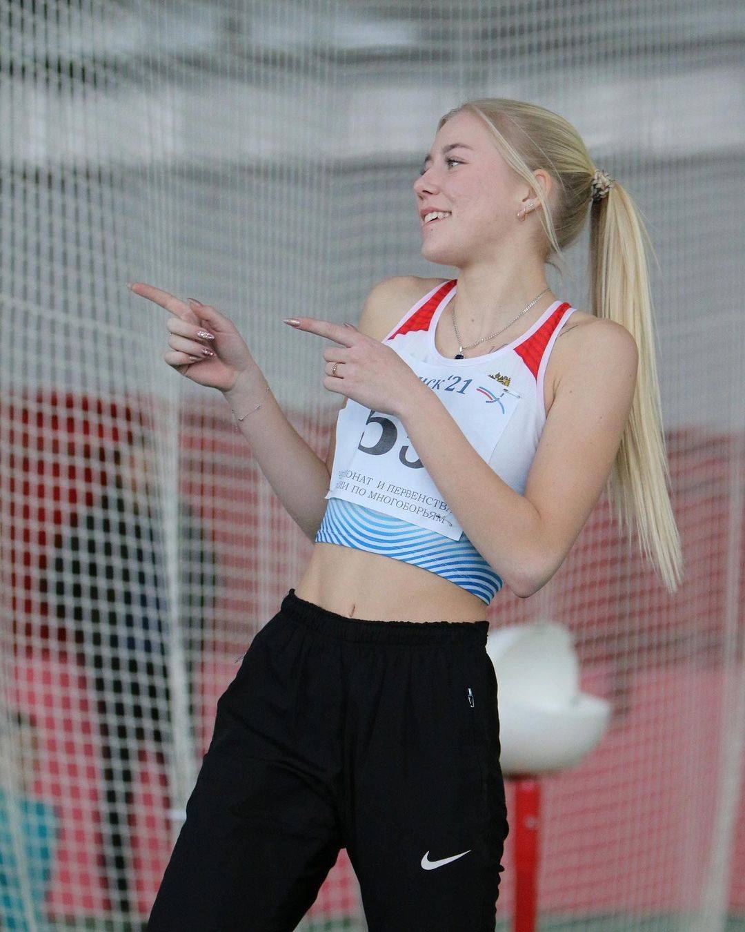 关于俄罗斯体操选手实力超群,轻松挺进的信息 关于俄罗斯体操选手实力超群,轻松挺进的信息