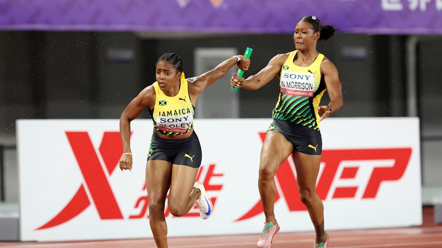 美国田径选手双料夺金 美国田径选手双料夺金