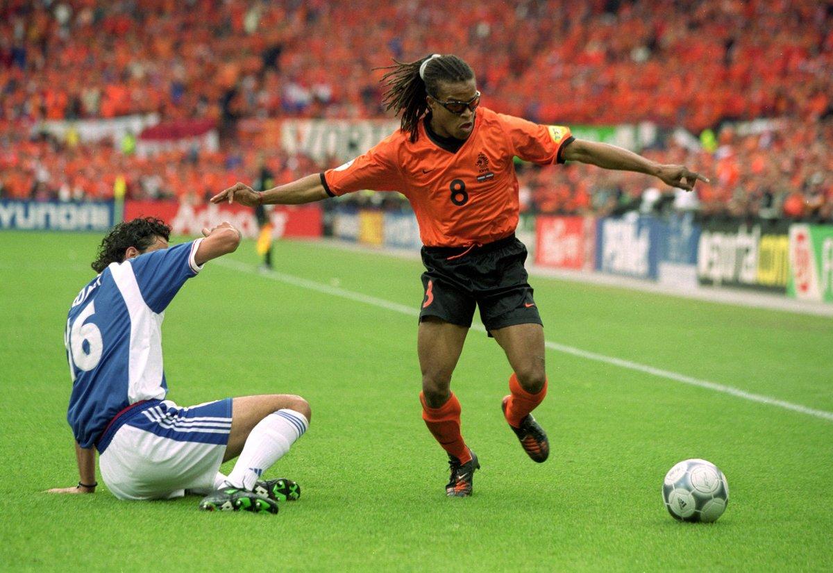 荷兰阿贾克斯表现不俗,逐渐崛起 荷兰阿贾克斯表现不俗,逐渐崛起