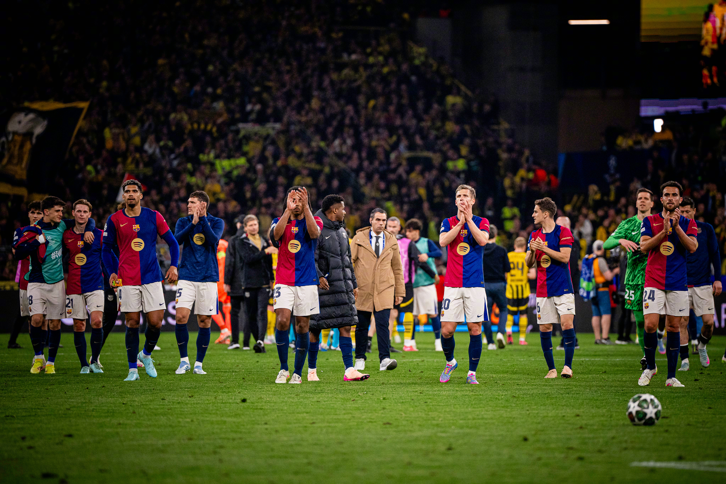 巴塞罗那战平,晋级欧冠八强 巴塞罗那战平,晋级欧冠八强