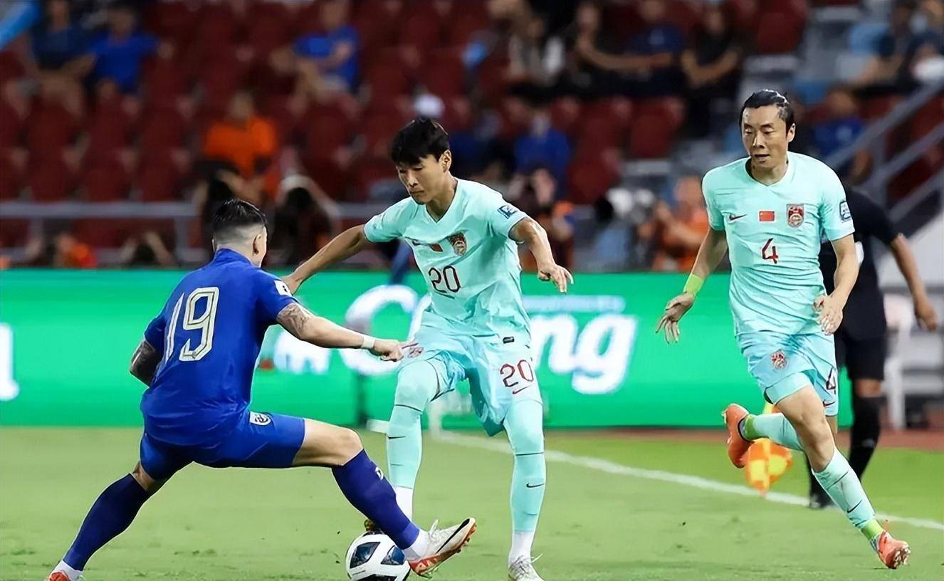 泰国队在国际锦标赛中力挫对手 泰国队在国际锦标赛中力挫对手