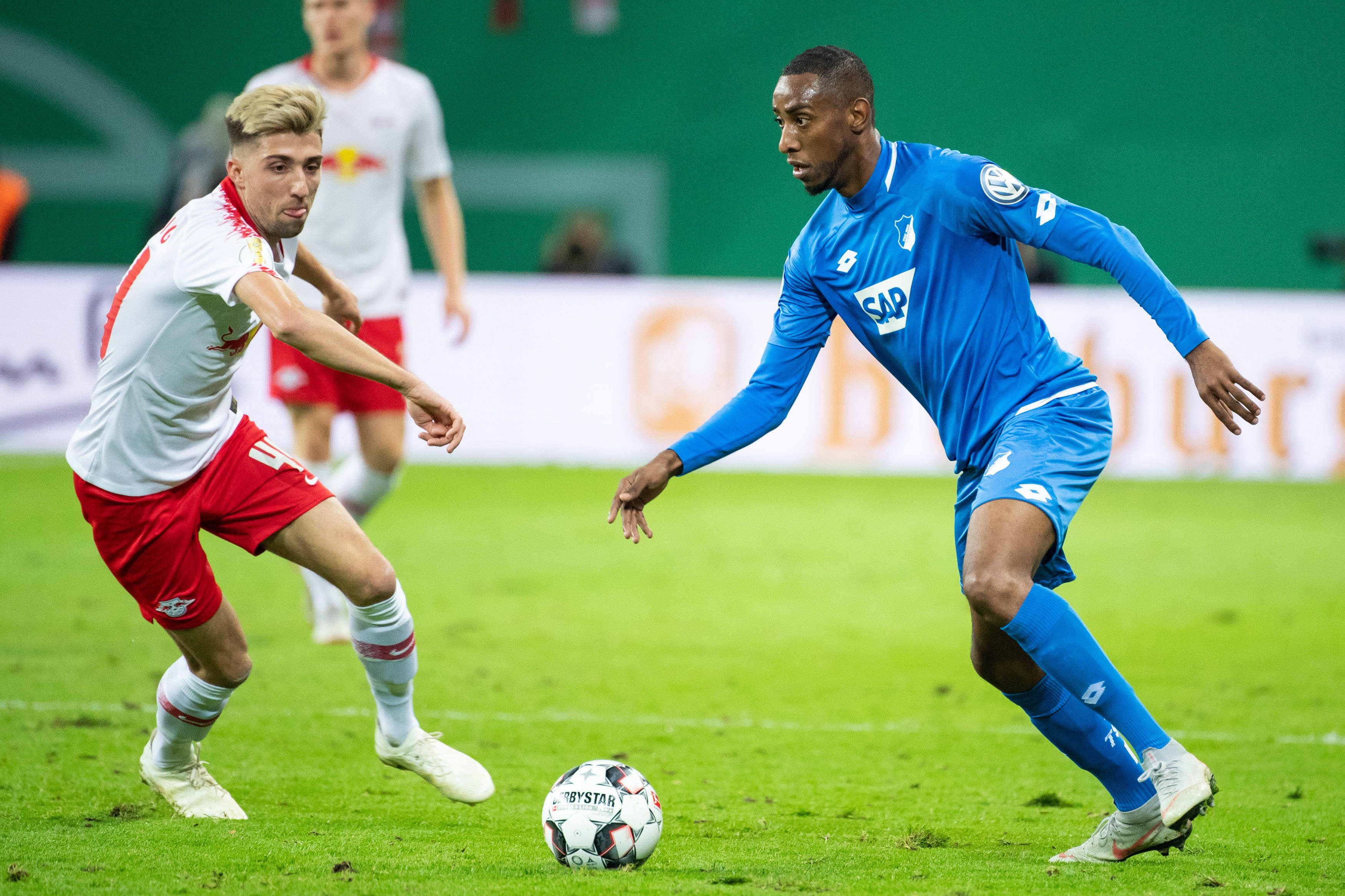 全球热门足球赛事最新消息 全球热门足球赛事最新消息