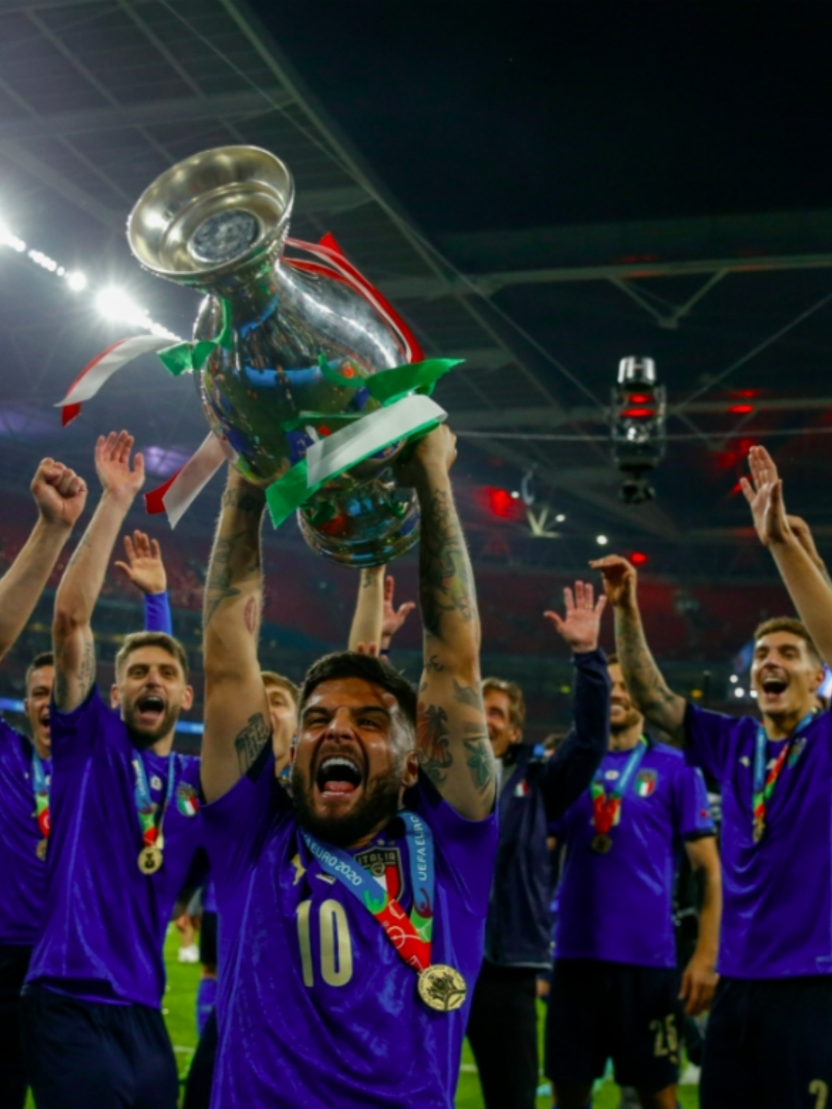 国际足球赛场上球队实力互有高低