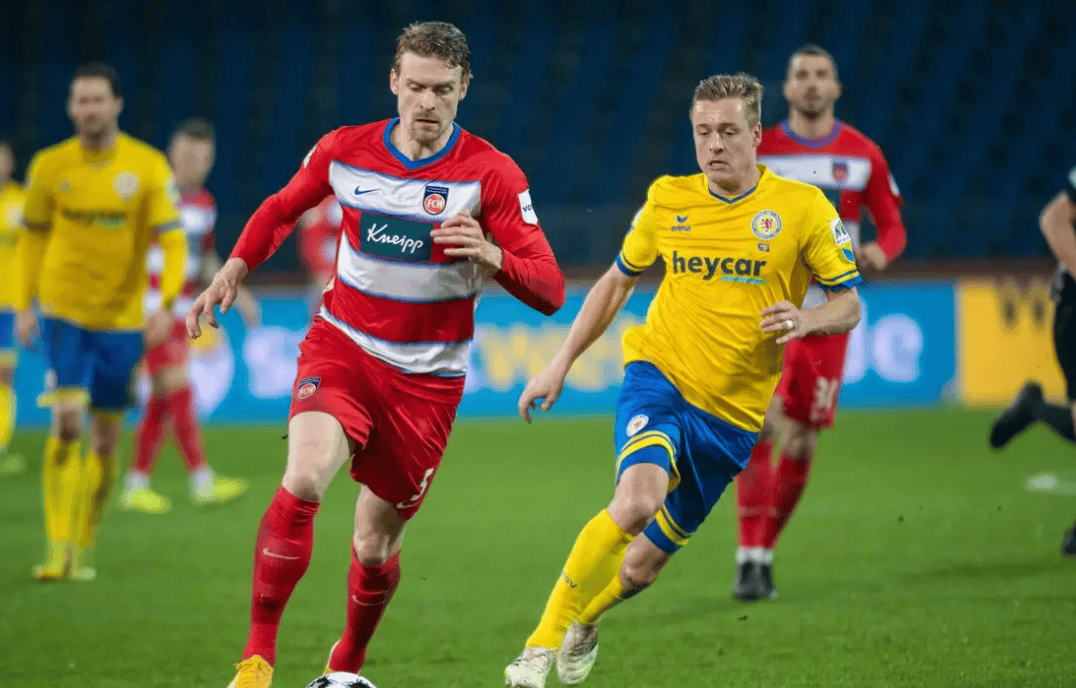 开云体育APP下载-柏林联合遗憾失利，德甲保持在中游位置