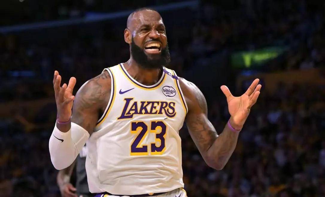 开云体育中国-詹姆斯在纽约的比赛中落败