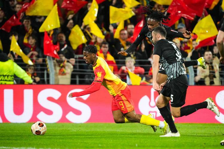 开云平台-包含弗兰克福客场逼平对手，客场表现稳定的词条