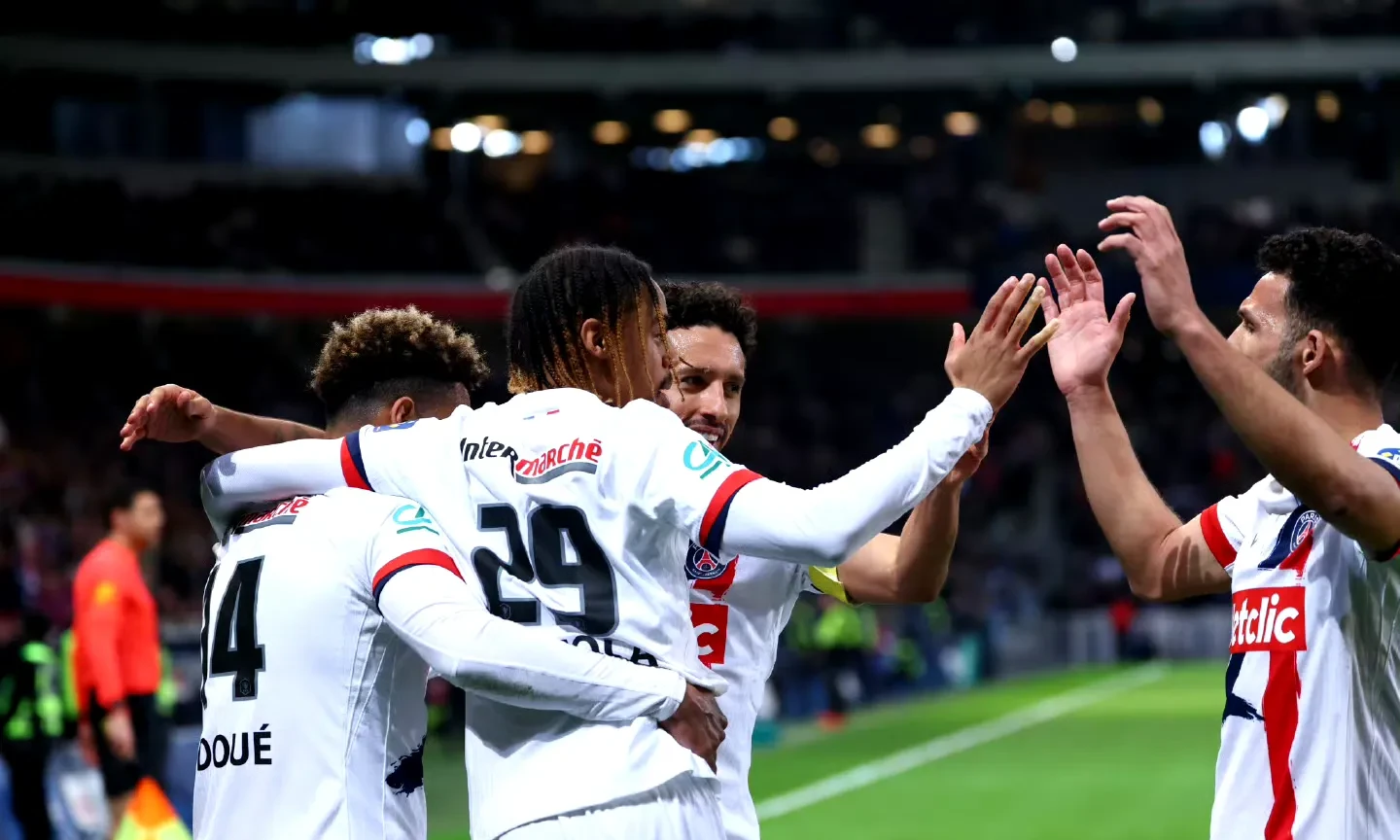 昂热大胜巴黎FC，取得不可思议的胜利的简单介绍