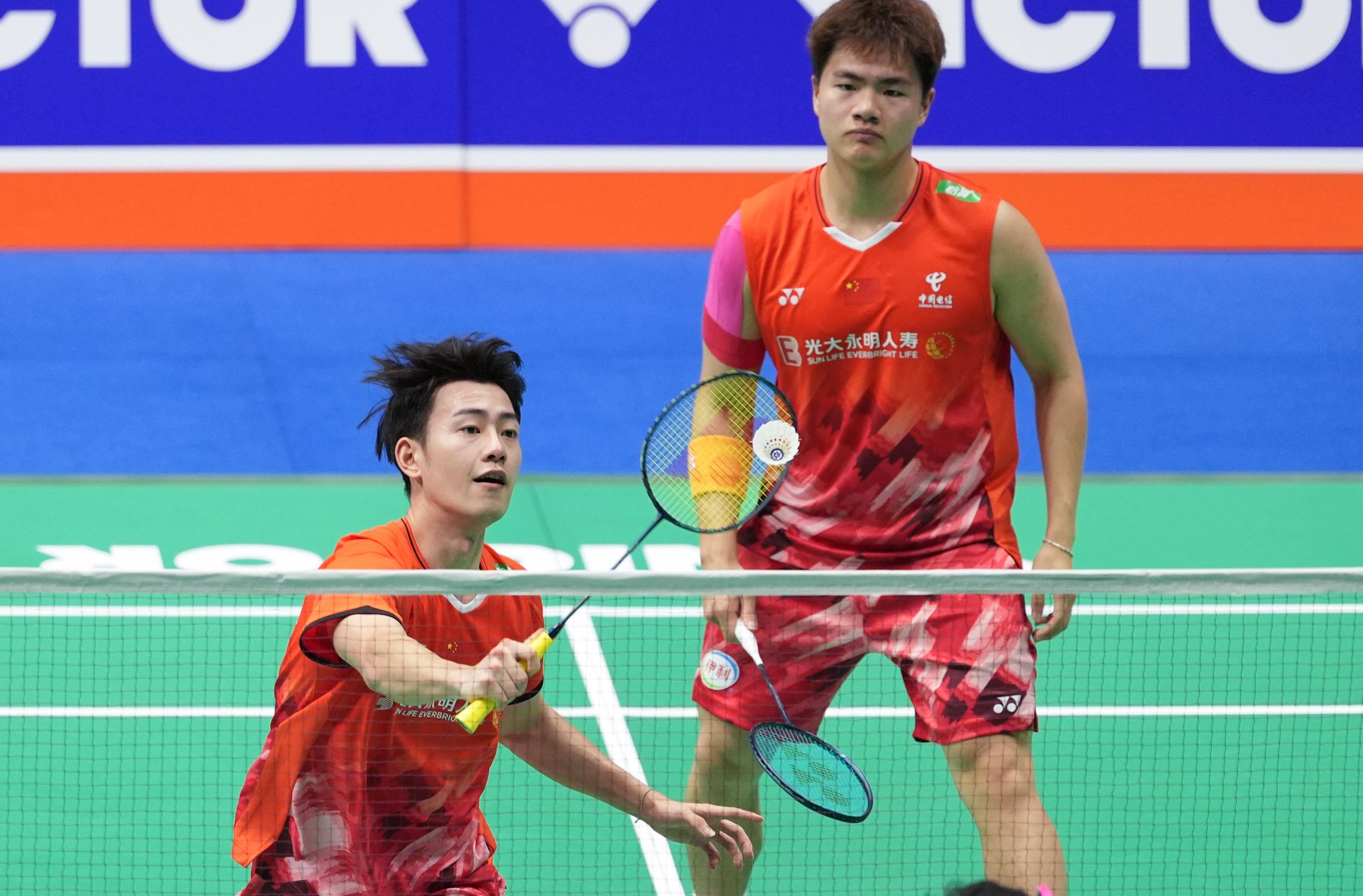 精彩对决！羽毛球决赛选手拼尽全力，我国选手勇夺金牌的简单介绍