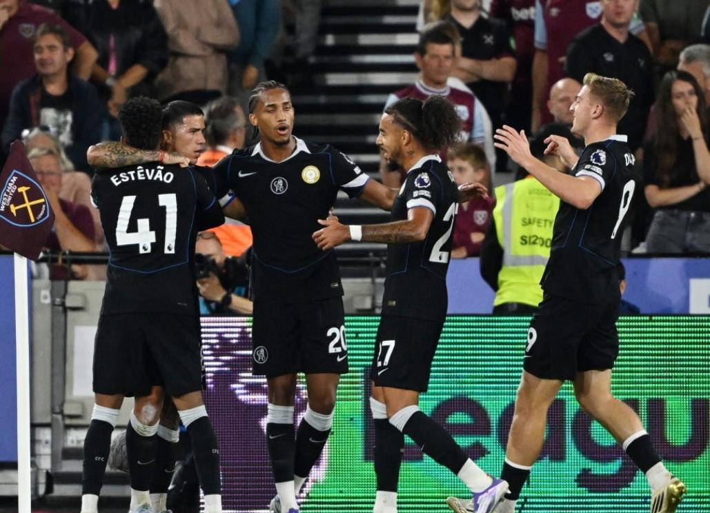 欧洲足球豪门迎来交锋,谁能出人意料取得胜利?的简单介绍 欧洲足球豪门迎来交锋,谁能出人意料取得胜利?的简单介绍