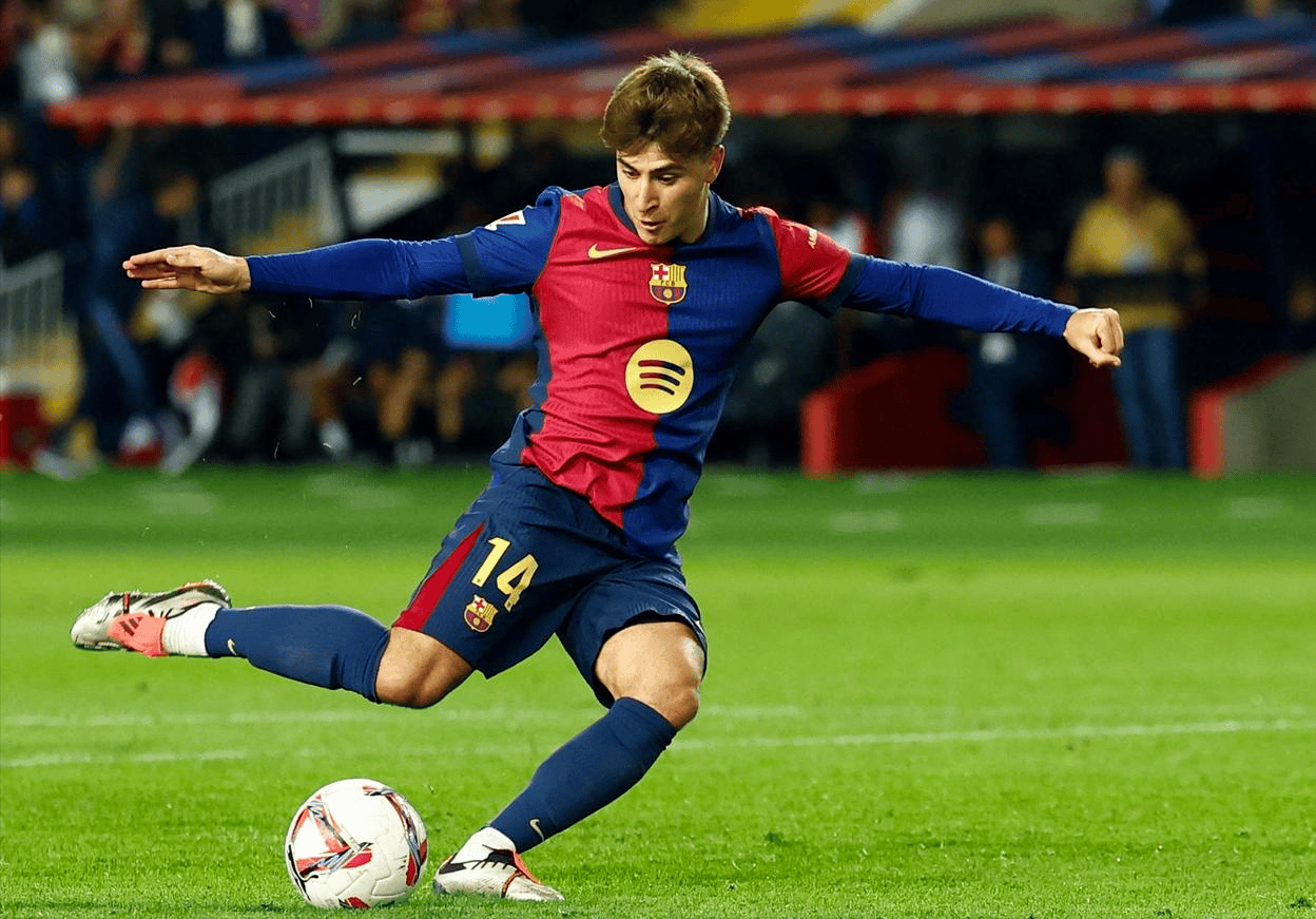 包含锡耶纳那里拿下意甲最佳球员,助攻领衔罗马双雄的词条 包含锡耶纳那里拿下意甲最佳球员,助攻领衔罗马双雄的词条