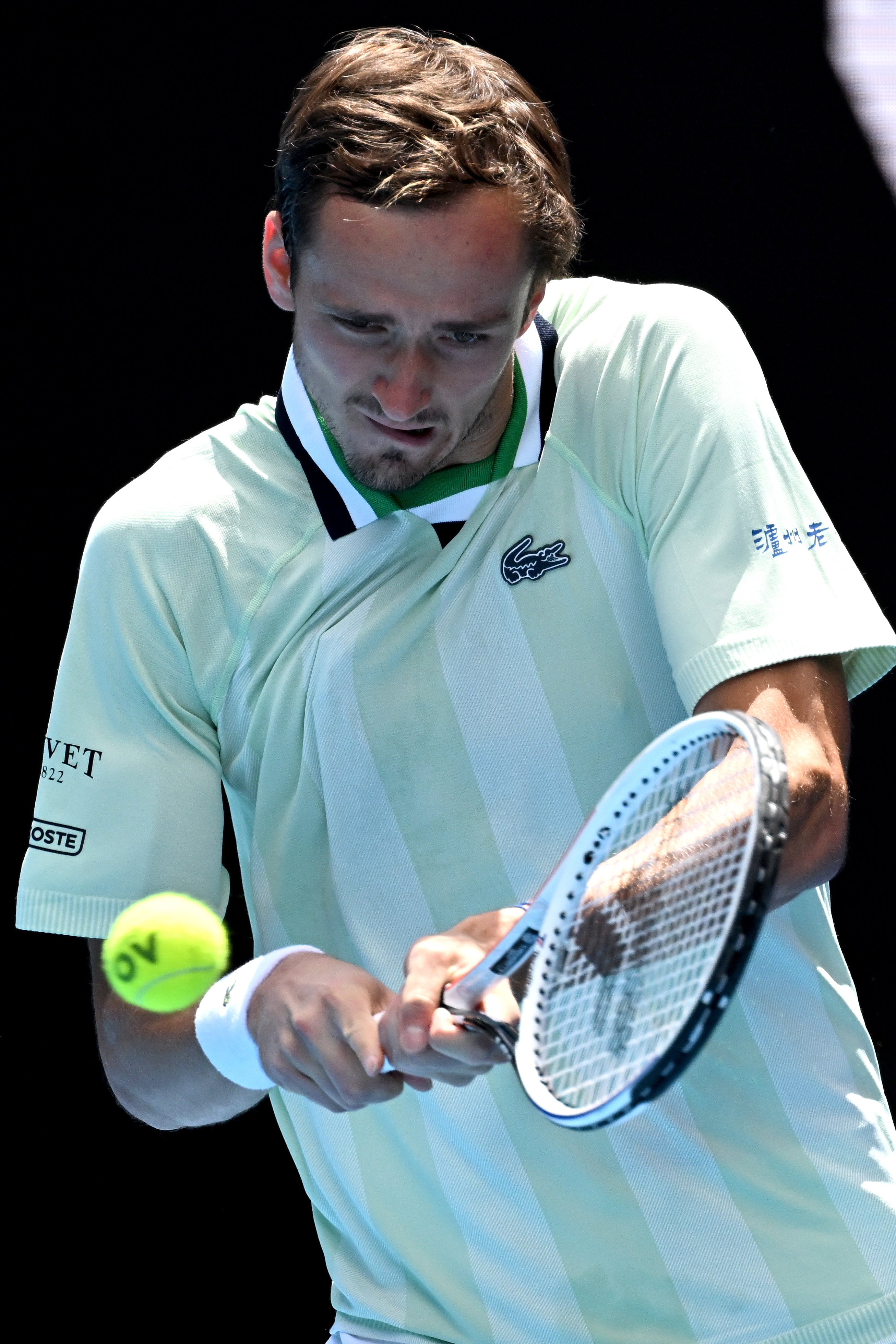 西班牙网球队强势日本网球队,梅德韦杰夫高光表现的简单介绍 西班牙网球队强势日本网球队,梅德韦杰夫高光表现的简单介绍