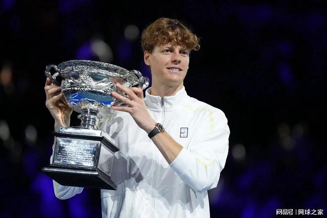 包含英国网球队翻盘世界网球队,瓦林卡制霸全场的词条 包含英国网球队翻盘世界网球队,瓦林卡制霸全场的词条