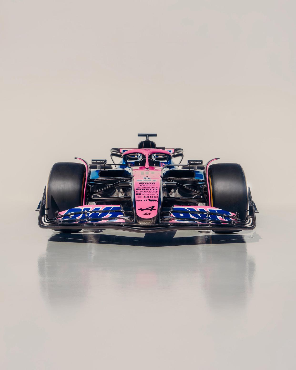 开云官网-阿斯顿马丁碾压索伯车队，勒克莱尔带队取胜的简单介绍